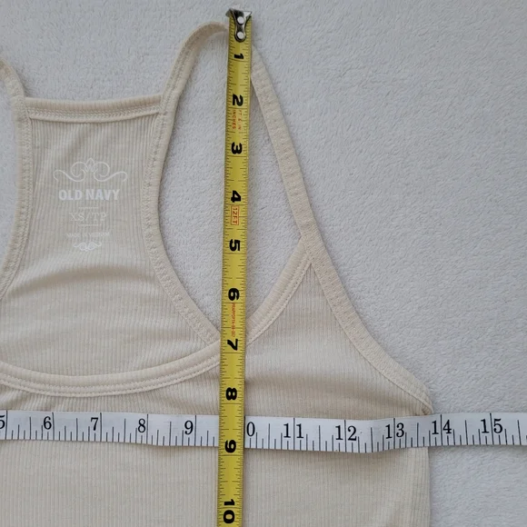 2011 NWOT Lightweight Ribbed Halter Tank Top Small Cream | Old Navy - Picture 3 of 14